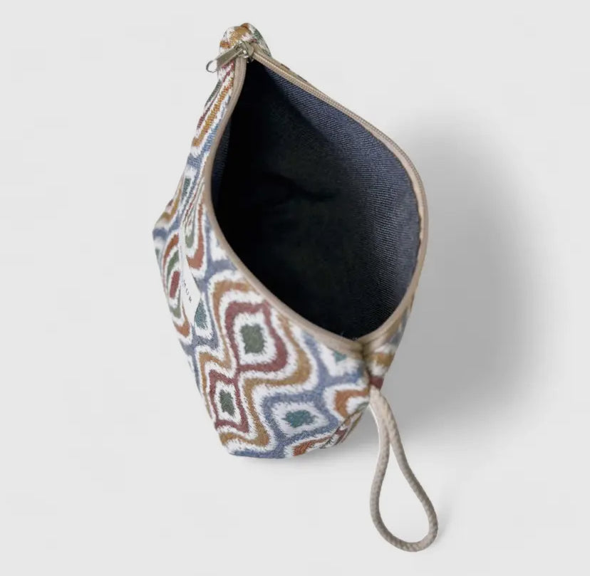 Wavy Pattern Toiletry Bag
