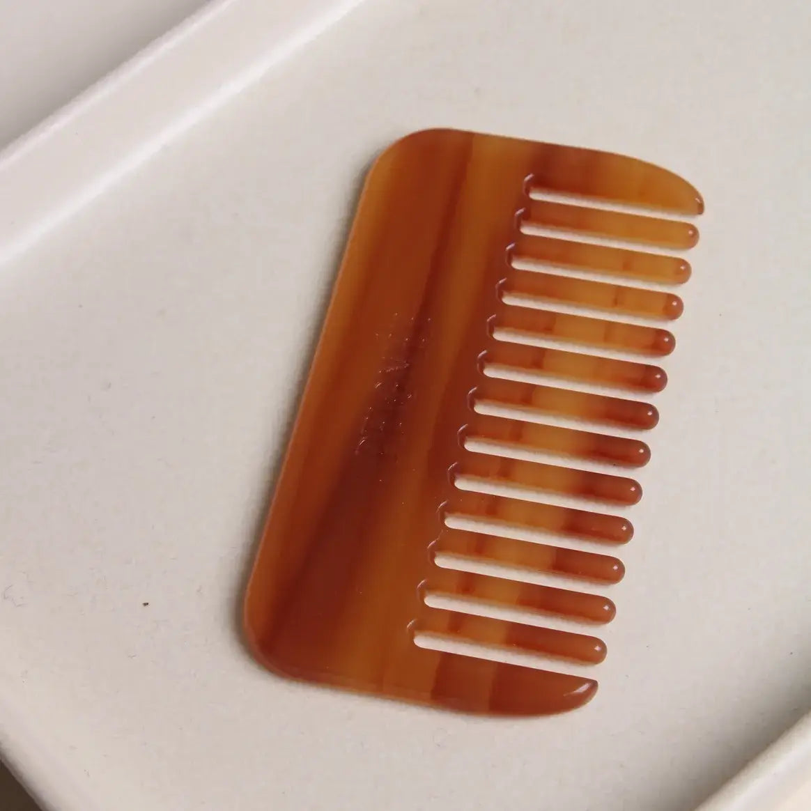 Caramel Voyage Comb